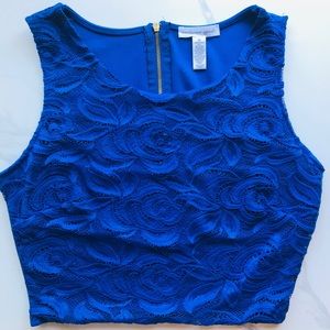 Ambiance Apparel Royal Blue Crop Top a Medium